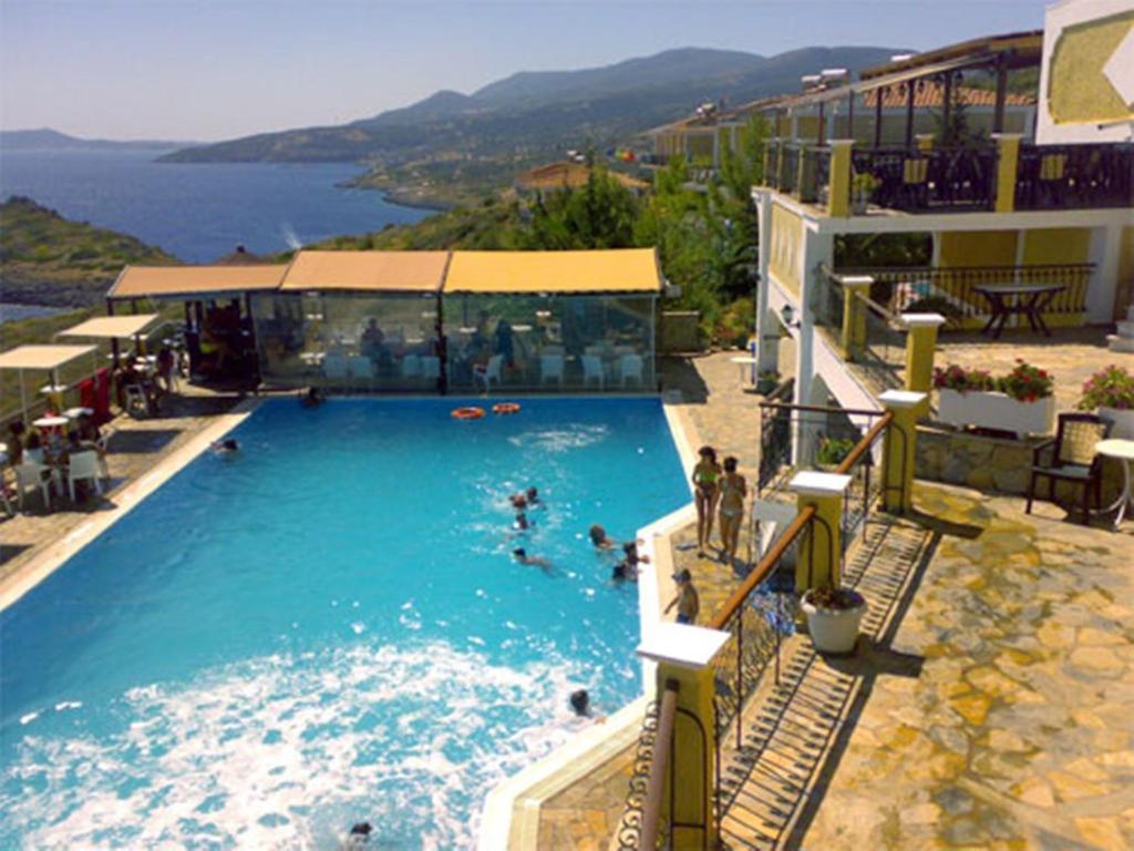 Blue Beach Agios Nikolaos  Exterior photo