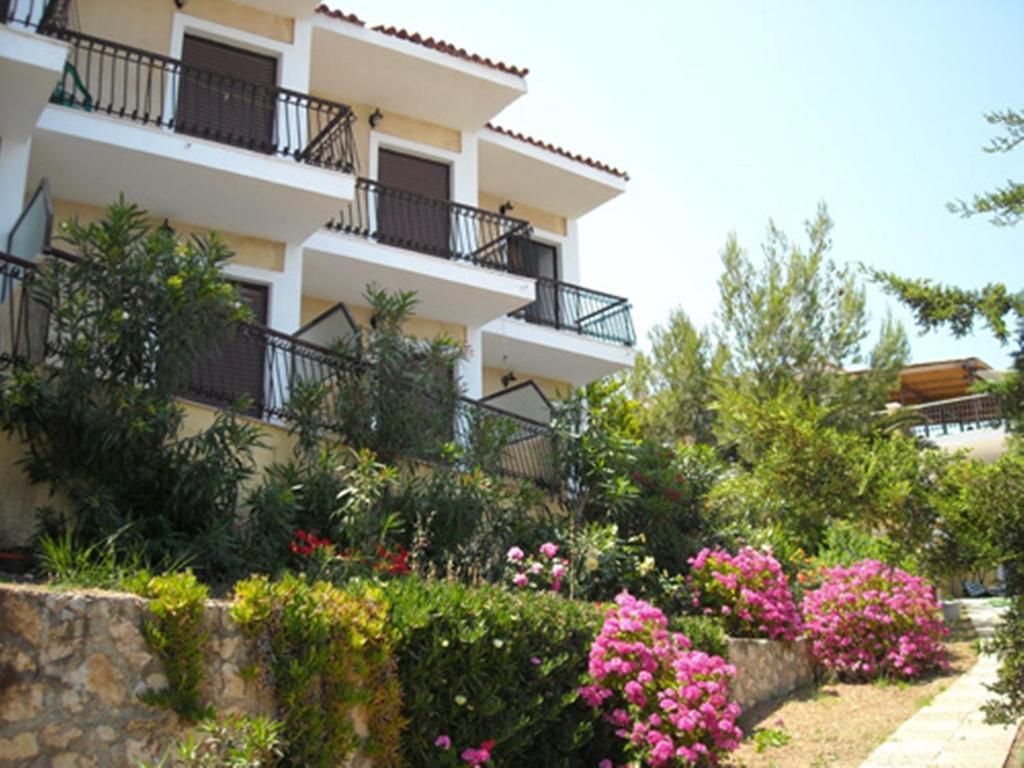 Blue Beach Agios Nikolaos  Exterior photo